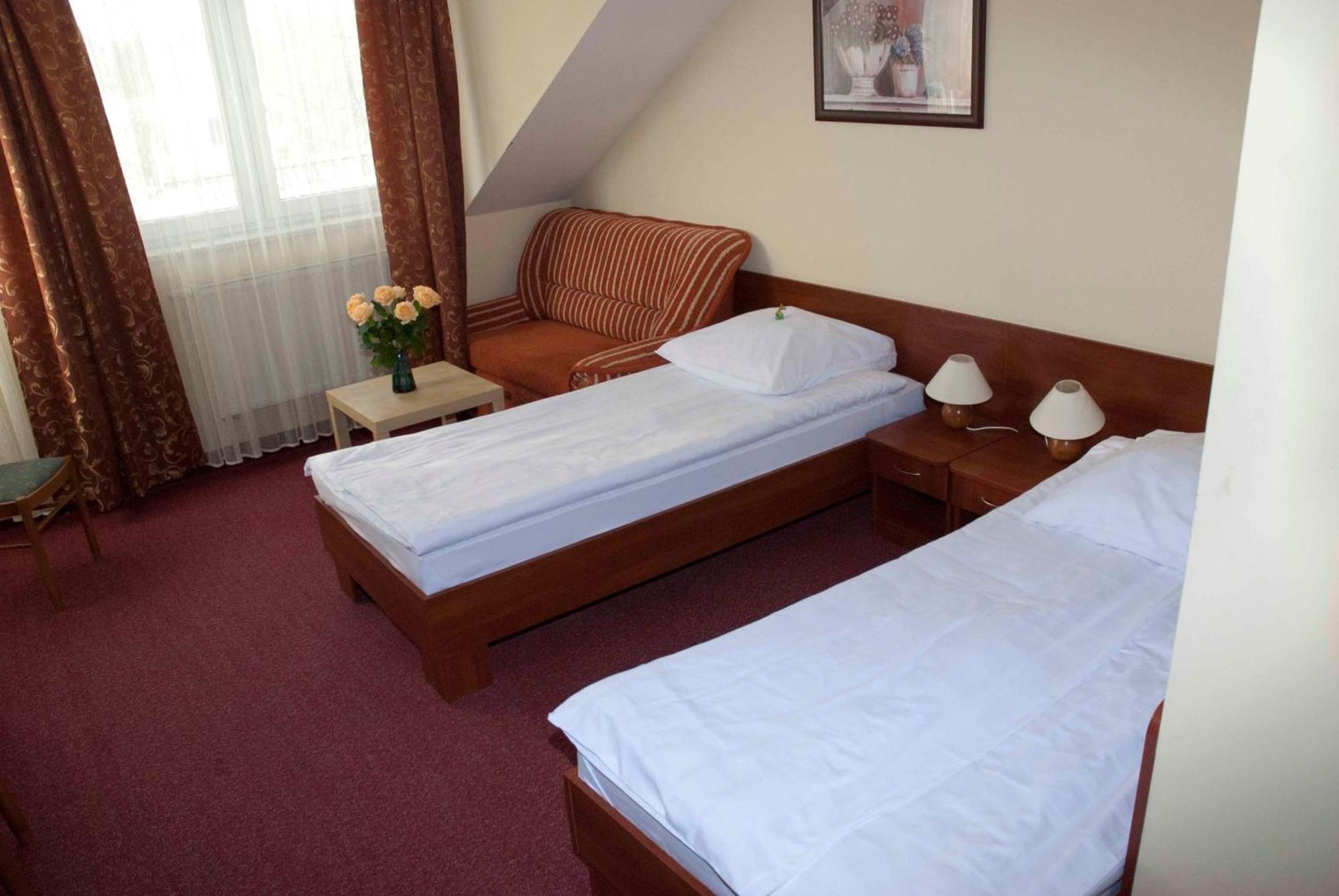 Prima Aparthotel Puławy Exteriör bild