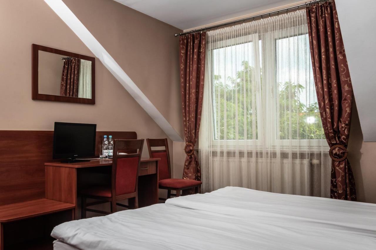 Prima Aparthotel Puławy Exteriör bild